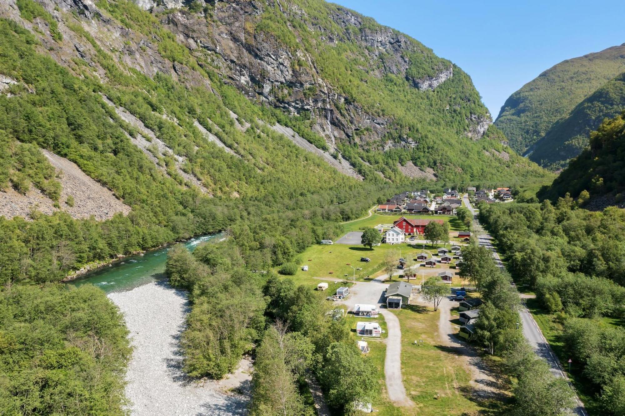 Utladalen Camping Årdal Eksteriør billede